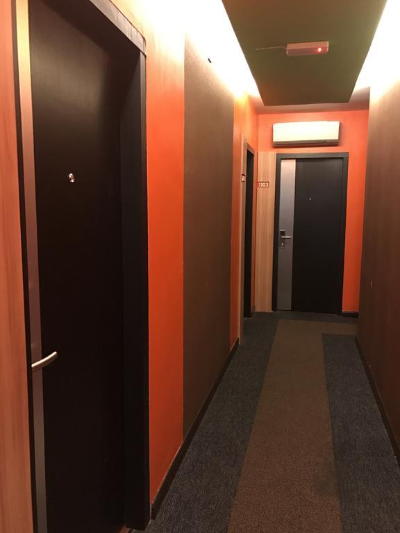 Dragon Inn Мири Экстерьер фото